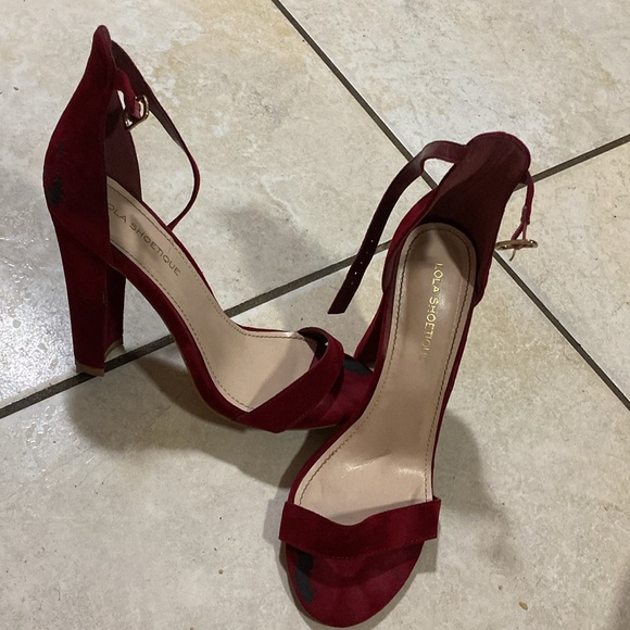 LOLA SHOETIQUE 
SIZE - 8 - Picture 2 of 3